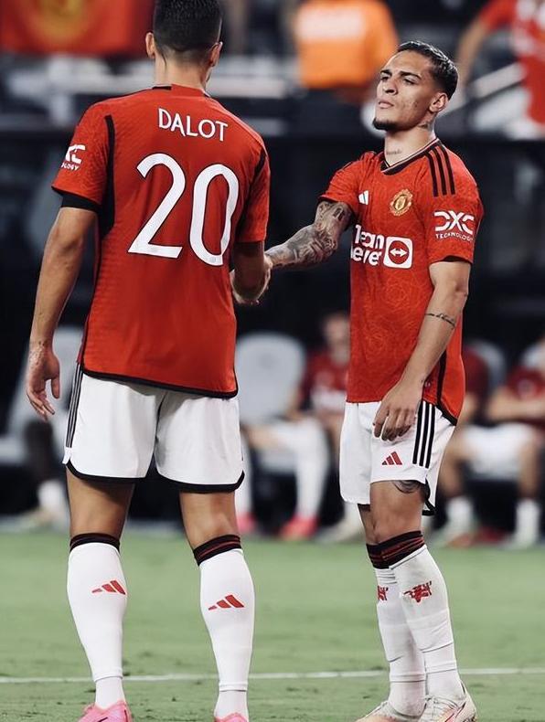 最新拳王争霸赛回放 最新拳王争霸赛回放